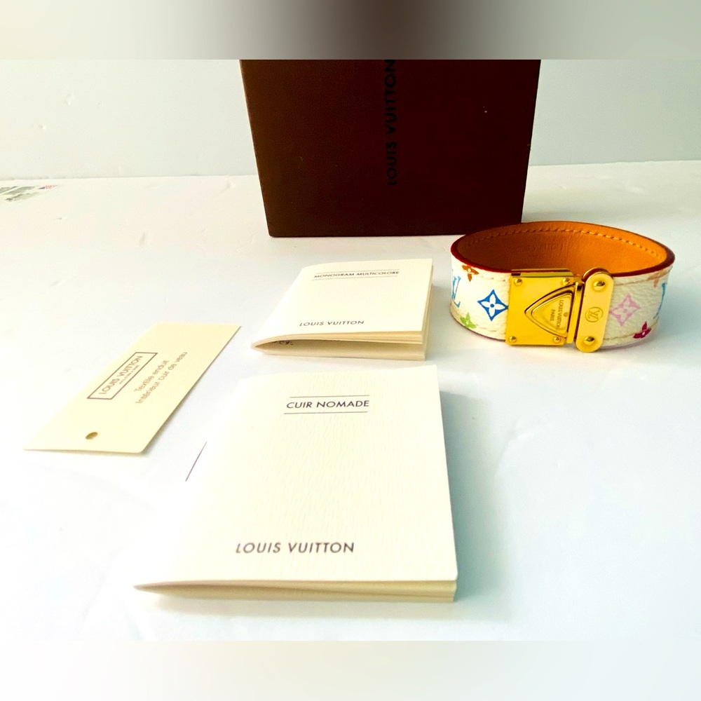This is an authentic LOUIS VUITTON Multicolor Koala Bracelet Medium in White